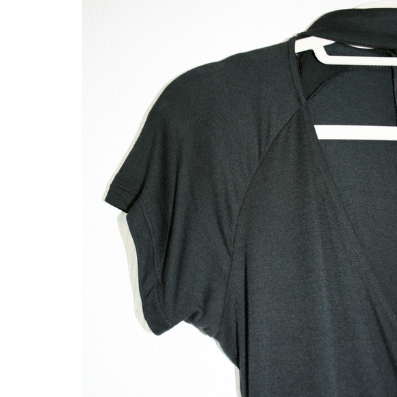 Deep V Faux Wrap Choker Tee NWOT - Picture 5 of 7